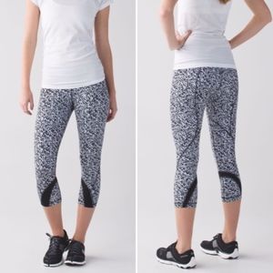 Lululemon Run Inspire Crop II Full-On Luxtreme, 4